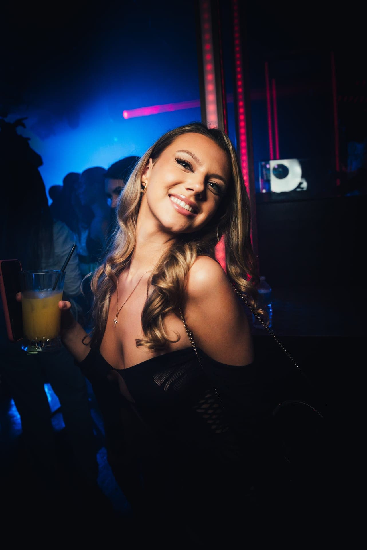What Happens at a VIP Table in London — The Full Experience Explained