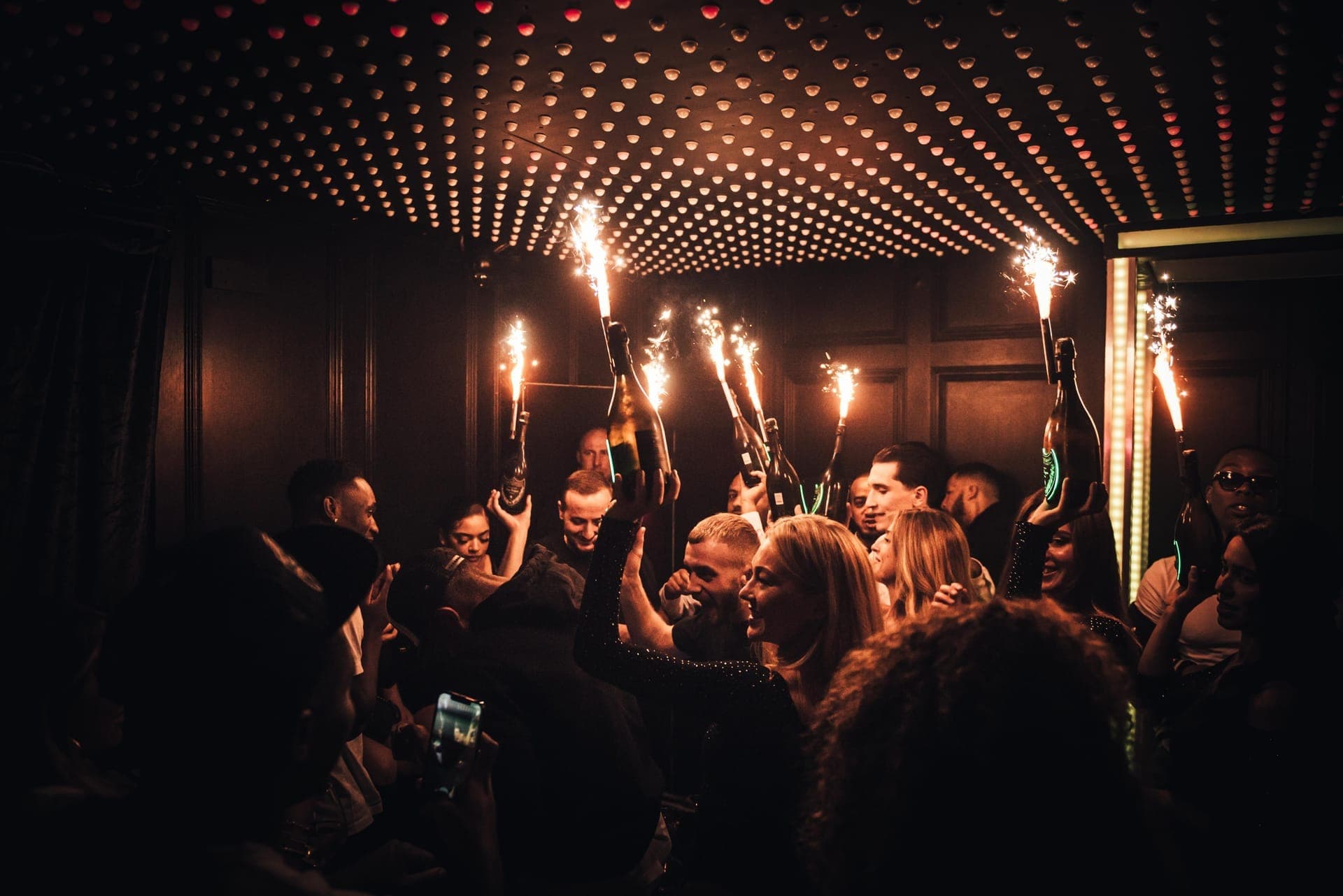 London nightclub atmosphere