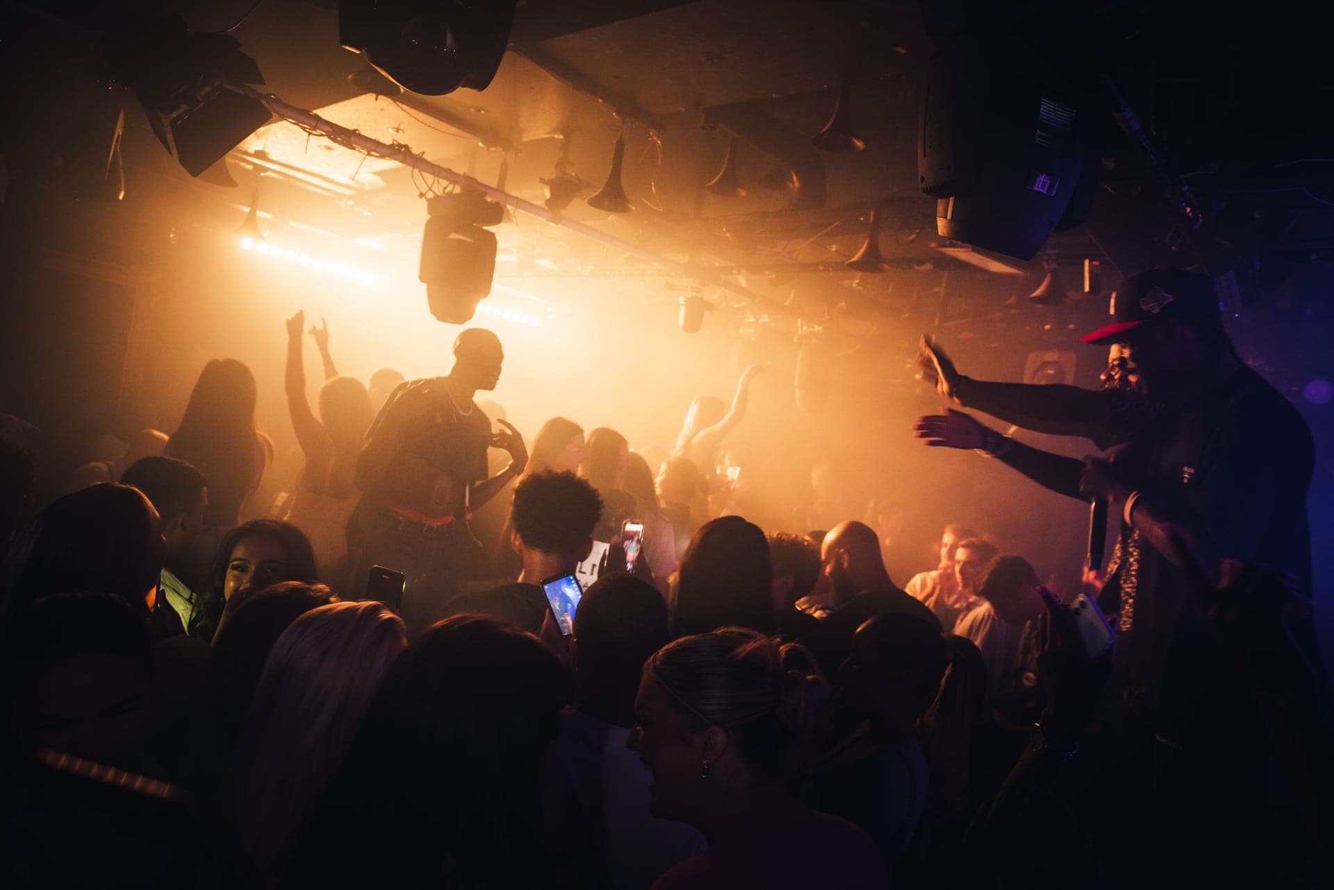 VIP bottle service London nightclub